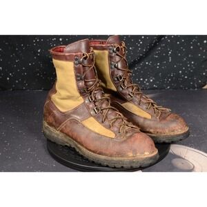 Danner Combat Boots Mens Size 9.5D Brown Gore-Tex‎ Leather Vibram USA Waterproof